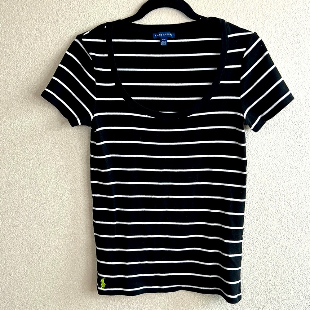 Ralph Lauren Classic Black and White Stripes Tops💕
